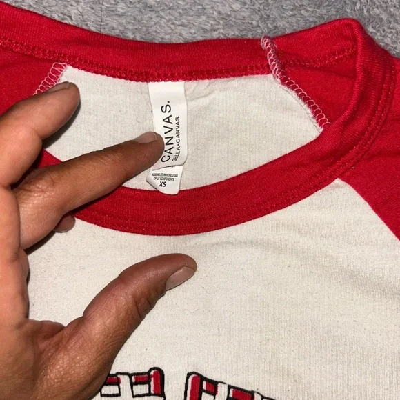 Bella Canvas Samurai Cat Raglan Tee - Red & Cream - Picture 3 of 3